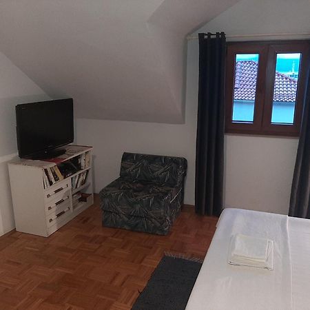 Vila Dora Supetar Apartment Bilik gambar