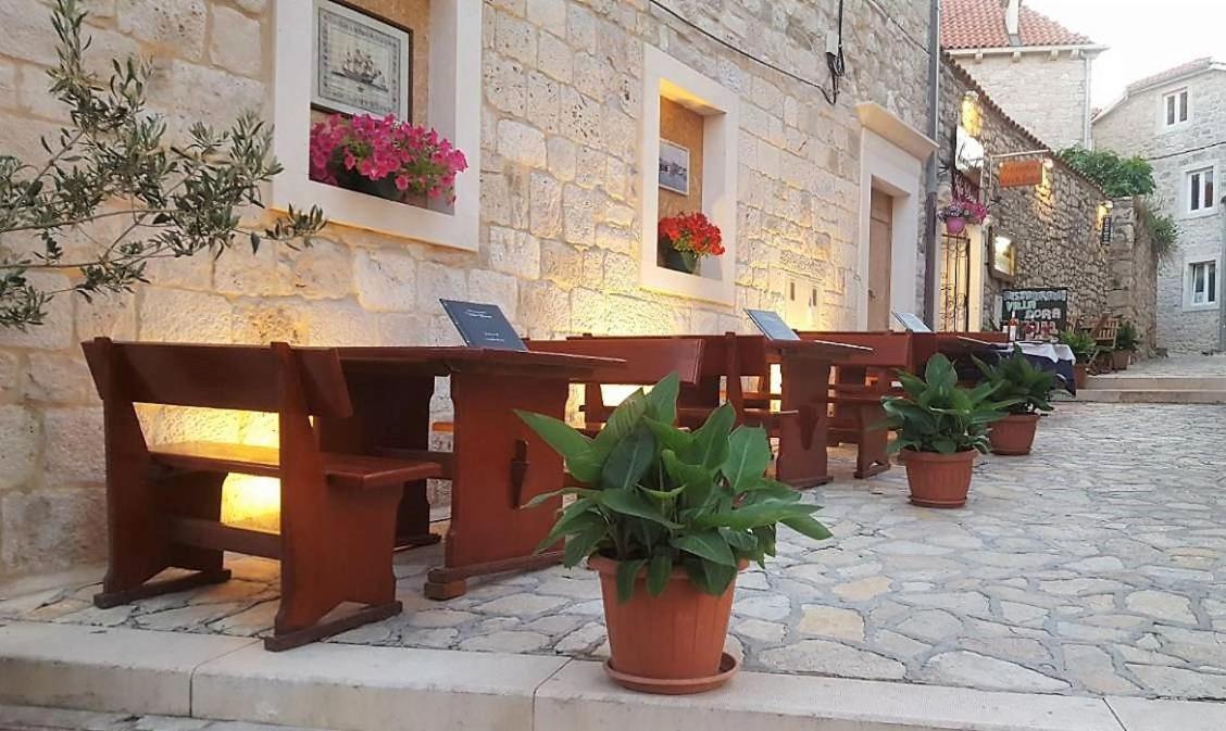 Vila Dora Supetar Apartment Luaran gambar