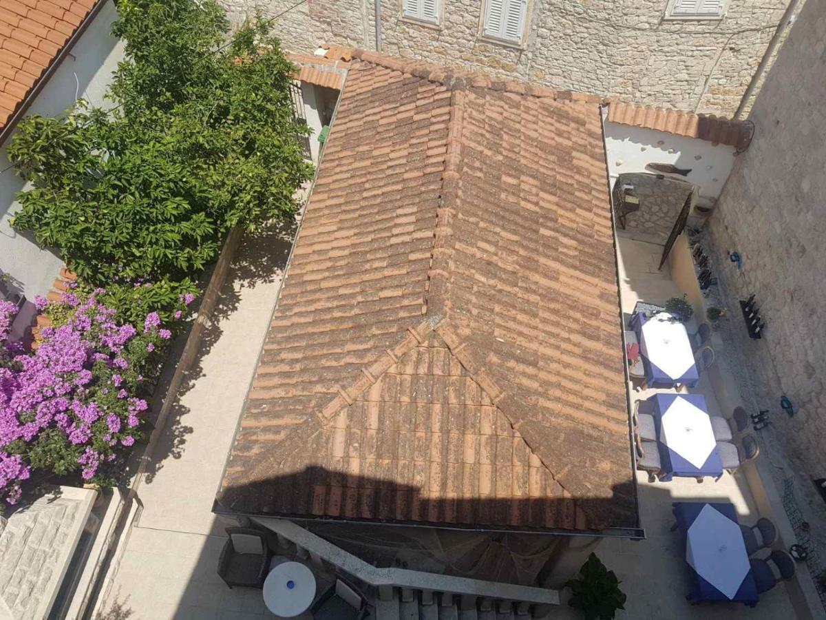 Vila Dora Supetar Apartment Luaran gambar